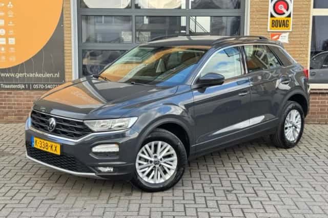 Volkswagen T-Roc (2020) thumbnail 33