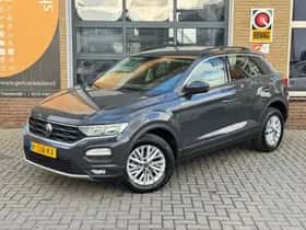 Volkswagen T-Roc (2020) thumbnail 34