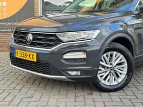 Volkswagen T-Roc (2020) thumbnail 36