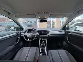 Volkswagen T-Roc (2020) thumbnail 44