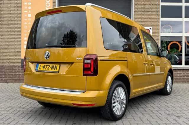Volkswagen Caddy (2018) thumbnail 3