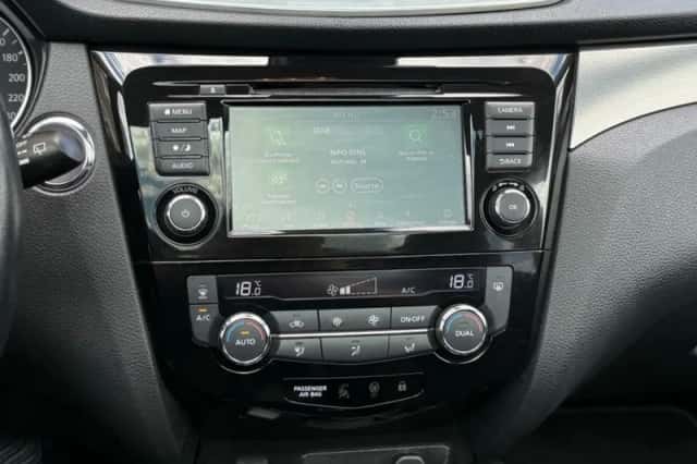 Nissan Qashqai (2019) thumbnail 16