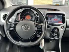 Toyota Aygo (2018) thumbnail 16