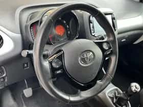 Toyota Aygo (2018) thumbnail 22
