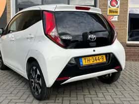 Toyota Aygo (2018) thumbnail 24