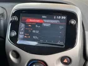 Toyota Aygo (2018) thumbnail 31