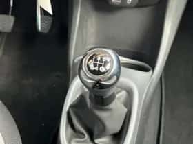 Toyota Aygo (2018) thumbnail 39