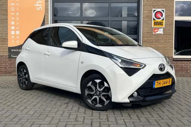 Toyota Aygo (2018) thumbnail 49