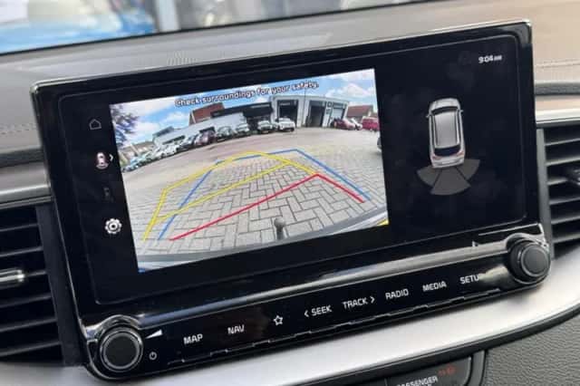 Kia Ceed (2023) thumbnail 14