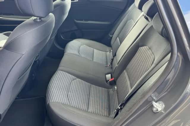 Kia Ceed (2023) thumbnail 21