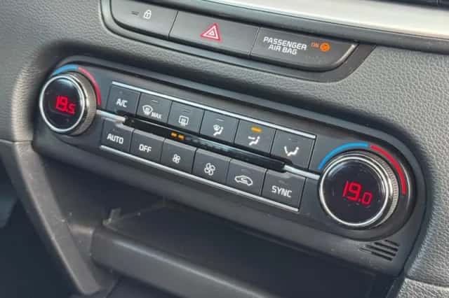 Kia Ceed (2023) thumbnail 38