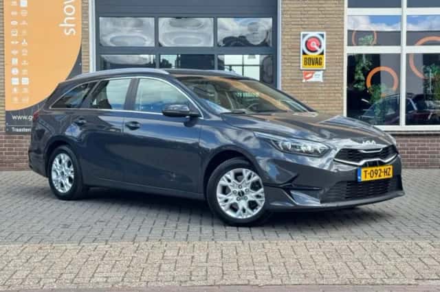 Kia Ceed (2023) thumbnail 44