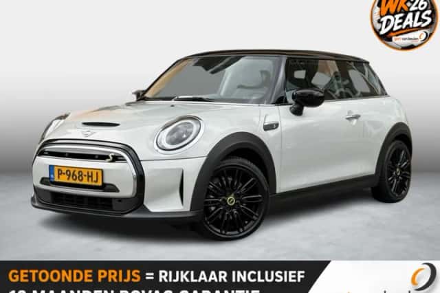 MINI MINI (2022) thumbnail 1