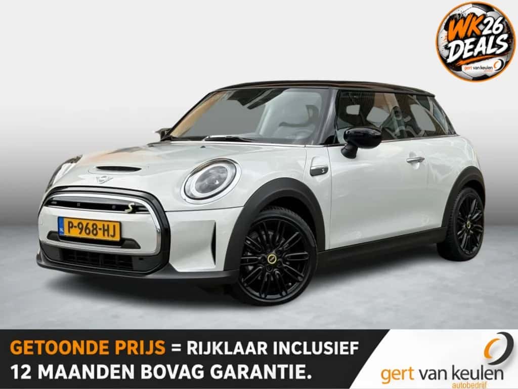 MINI MINI (2022) — foto 1