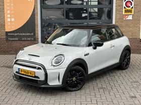 MINI MINI (2022) thumbnail 27