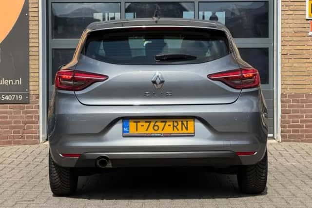 Renault Clio (2023) thumbnail 11