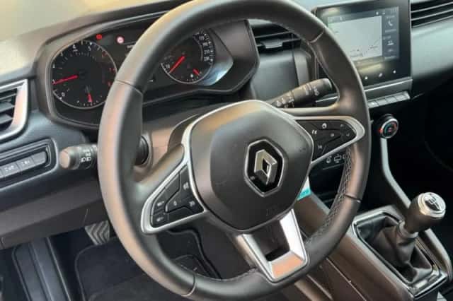 Renault Clio (2023) thumbnail 20