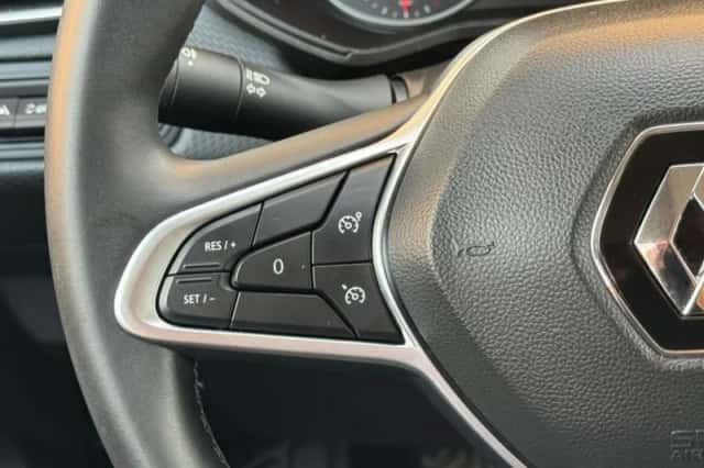 Renault Clio (2023) thumbnail 39