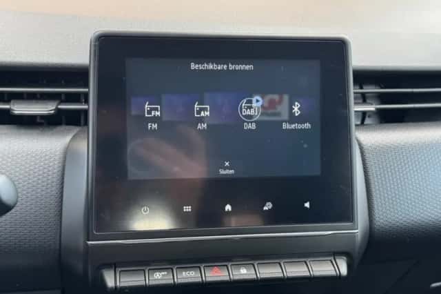 Renault Clio (2023) thumbnail 42