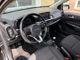 Kia Picanto (2020) thumbnail 3