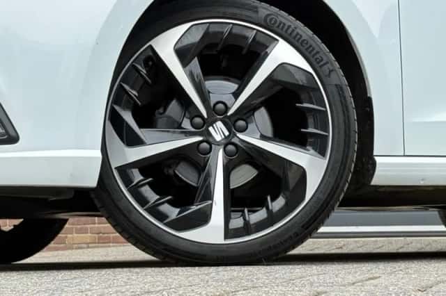 SEAT Ibiza (2023) thumbnail 11