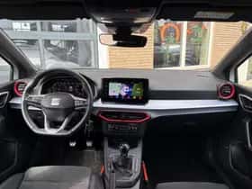 SEAT Ibiza (2023) thumbnail 13