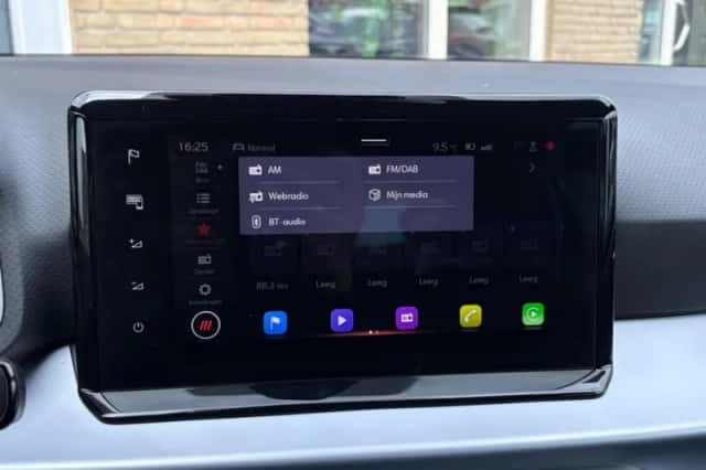 SEAT Ibiza (2023) thumbnail 22