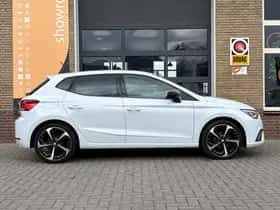 SEAT Ibiza (2023) thumbnail 4