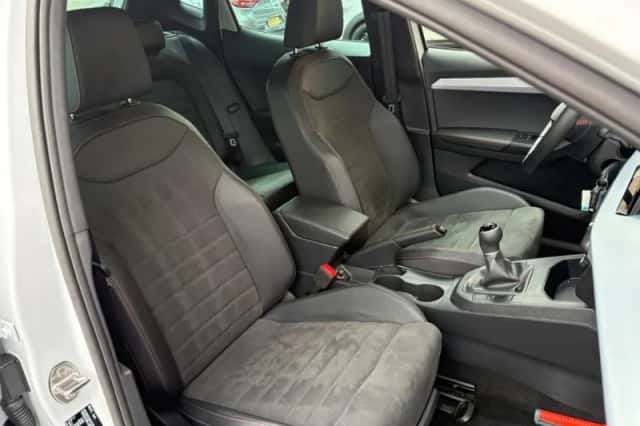 SEAT Ibiza (2023) thumbnail 36