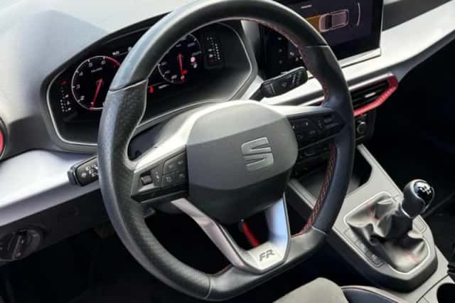 SEAT Ibiza (2023) thumbnail 9
