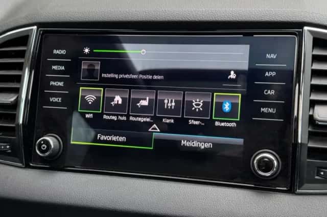 Škoda Karoq (2022) thumbnail 29
