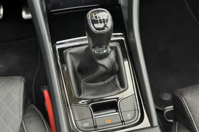 Škoda Karoq (2022) thumbnail 45