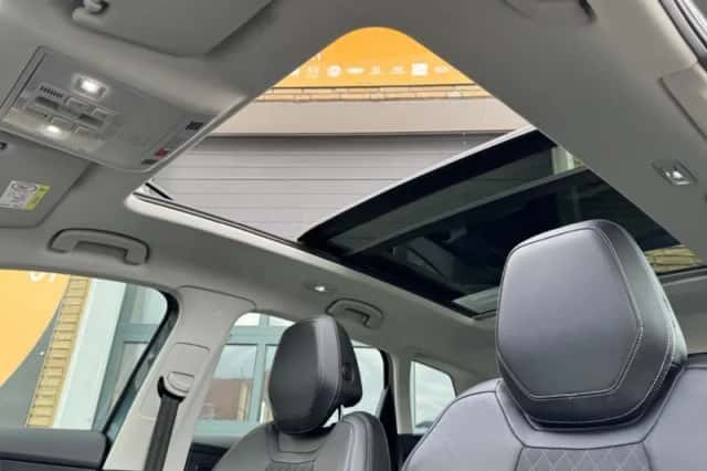 Škoda Karoq (2022) thumbnail 8
