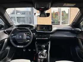 Peugeot 208 (2021) thumbnail 3