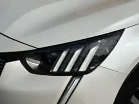 Peugeot 208 (2021) thumbnail 46