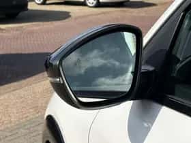 Peugeot 208 (2021) thumbnail 48