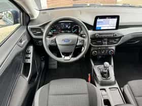 Ford Focus (2022) thumbnail 26