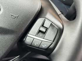 Ford Focus (2022) thumbnail 34