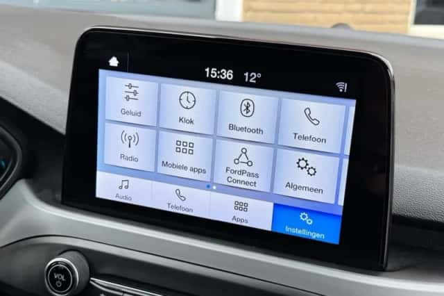 Ford Focus (2022) thumbnail 36