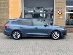 Ford Focus (2022) thumbnail 41
