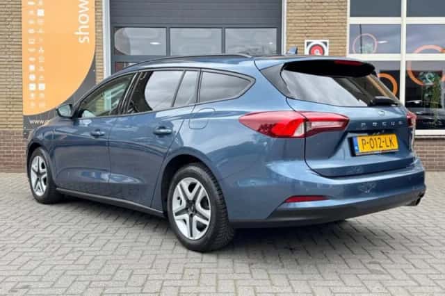 Ford Focus (2022) thumbnail 10