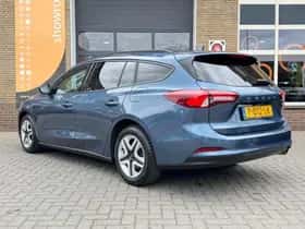 Ford Focus (2022) thumbnail 10