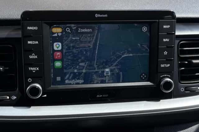 Kia Stonic (2019) thumbnail 20