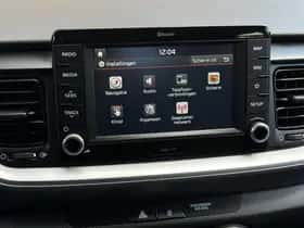 Kia Stonic (2019) thumbnail 25