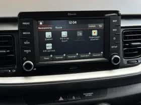 Kia Stonic (2019) thumbnail 28