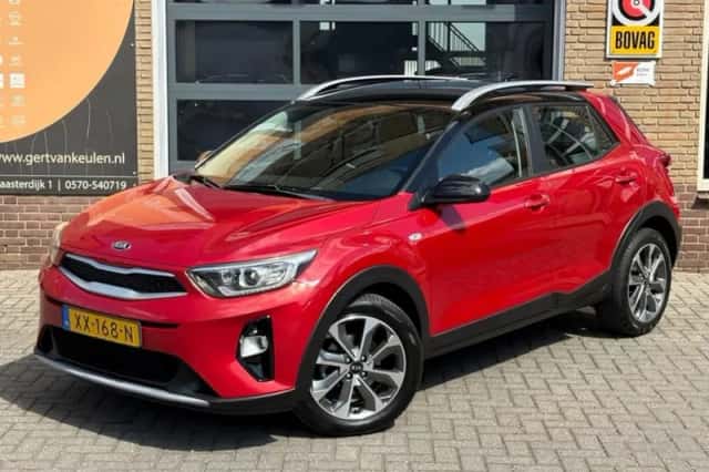 Kia Stonic (2019) thumbnail 29