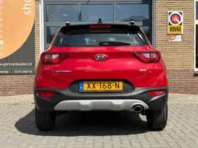 Kia Stonic (2019) thumbnail 31
