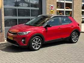 Kia Stonic (2019) thumbnail 36