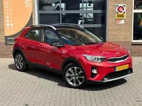 Kia Stonic (2019) thumbnail 44