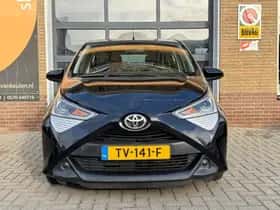 Toyota Aygo (2018) thumbnail 2